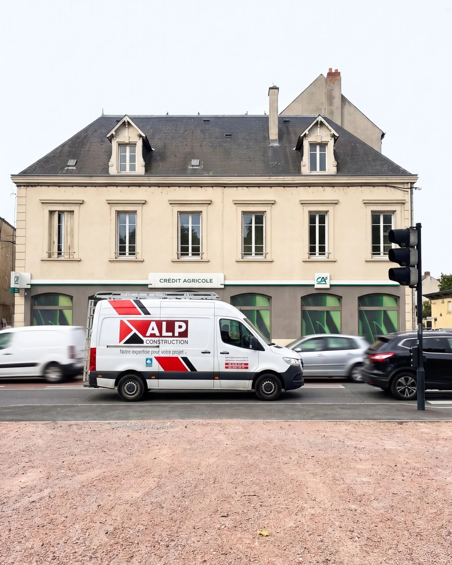 Installation de l’équipe sur un chantier à Gannat.